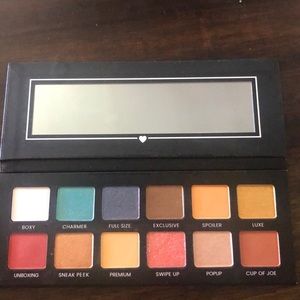 hello, charmer boxycharm pallete